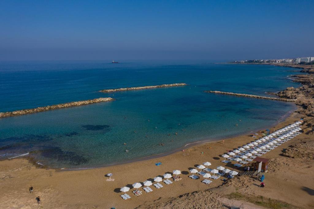 Cosea Living: Seaside 2 Bedroom Flat Kings Palace 209 Πάφος Εξωτερικό φωτογραφία